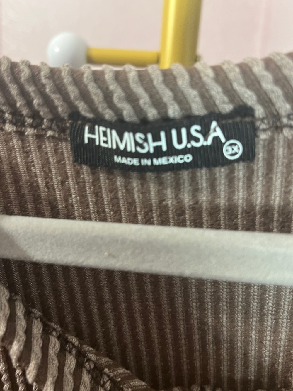 Henley Colorblock Pullover Sweatshirt by in Olive with Pink & Rust Sleeves-NWOT - Picture 4 of 5